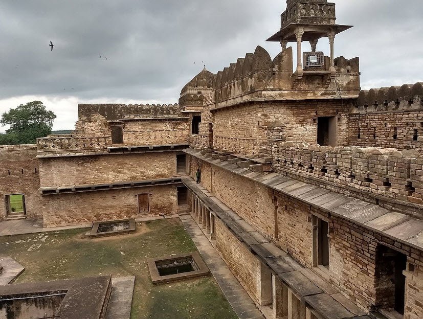 Chanderi Fort